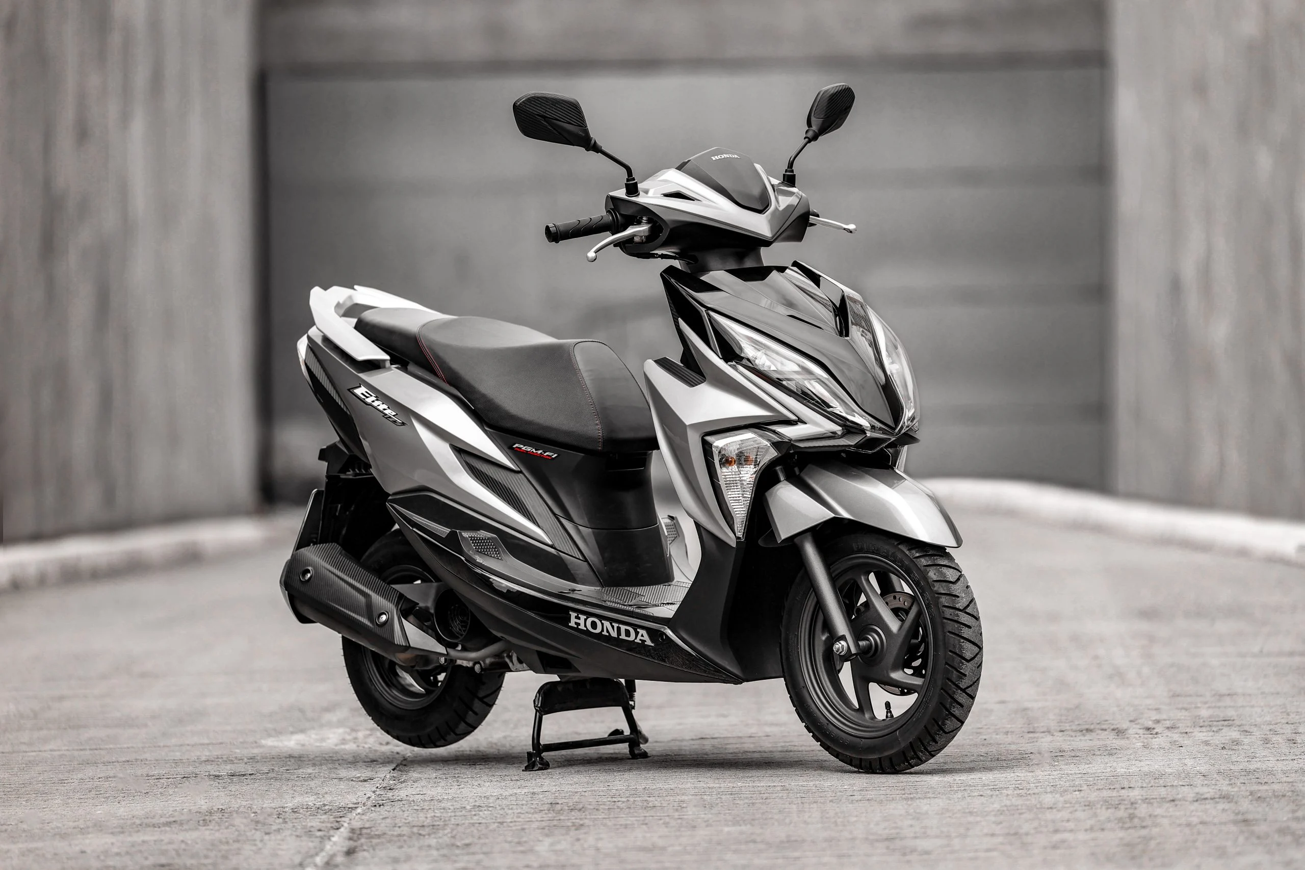 Honda Elite 125 prata