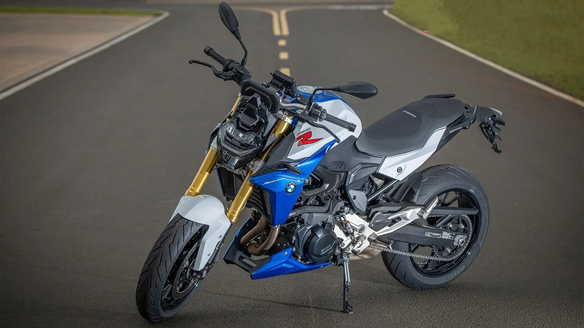 BMW F 900 R 