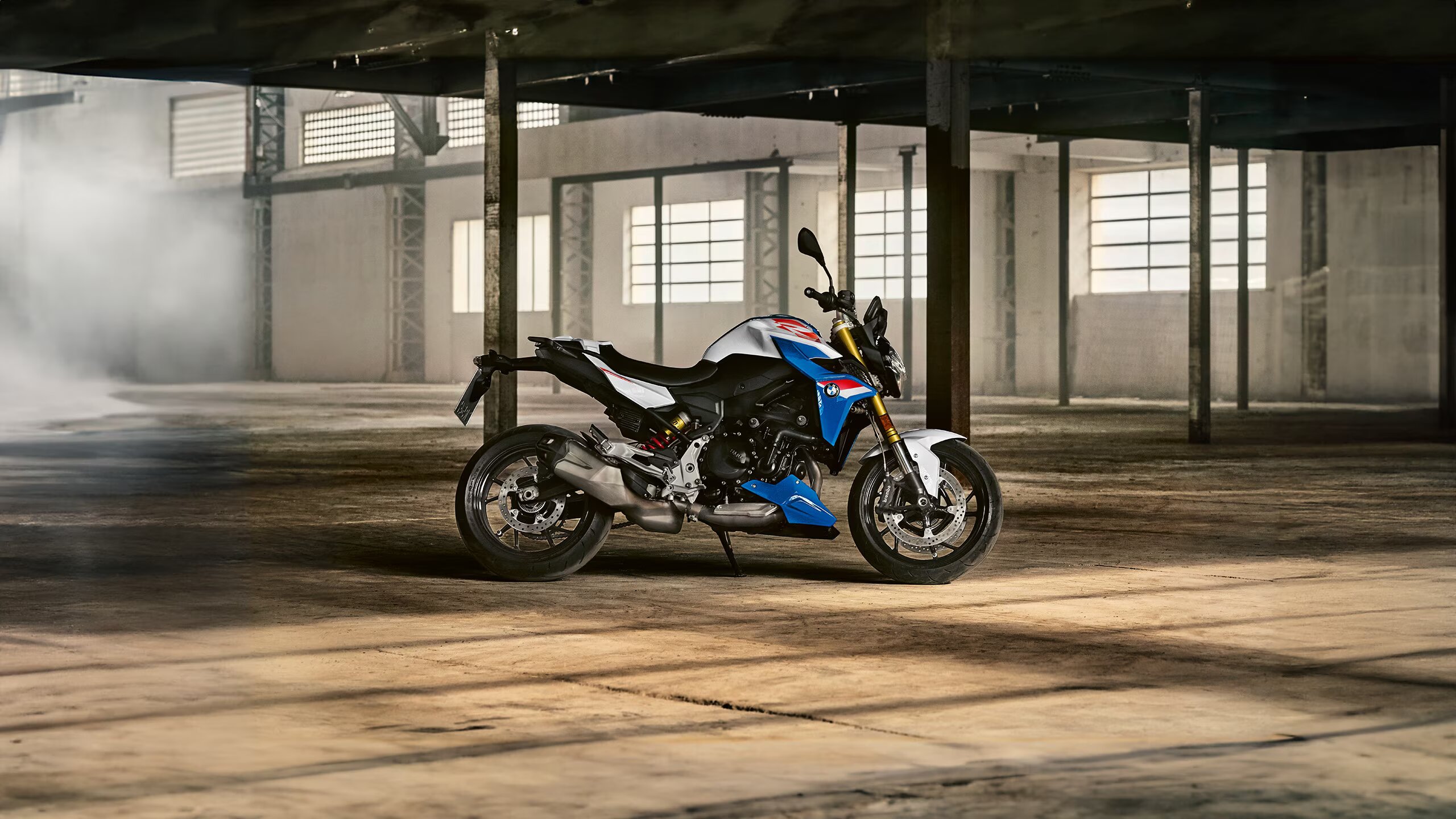 BMW F 900 R 