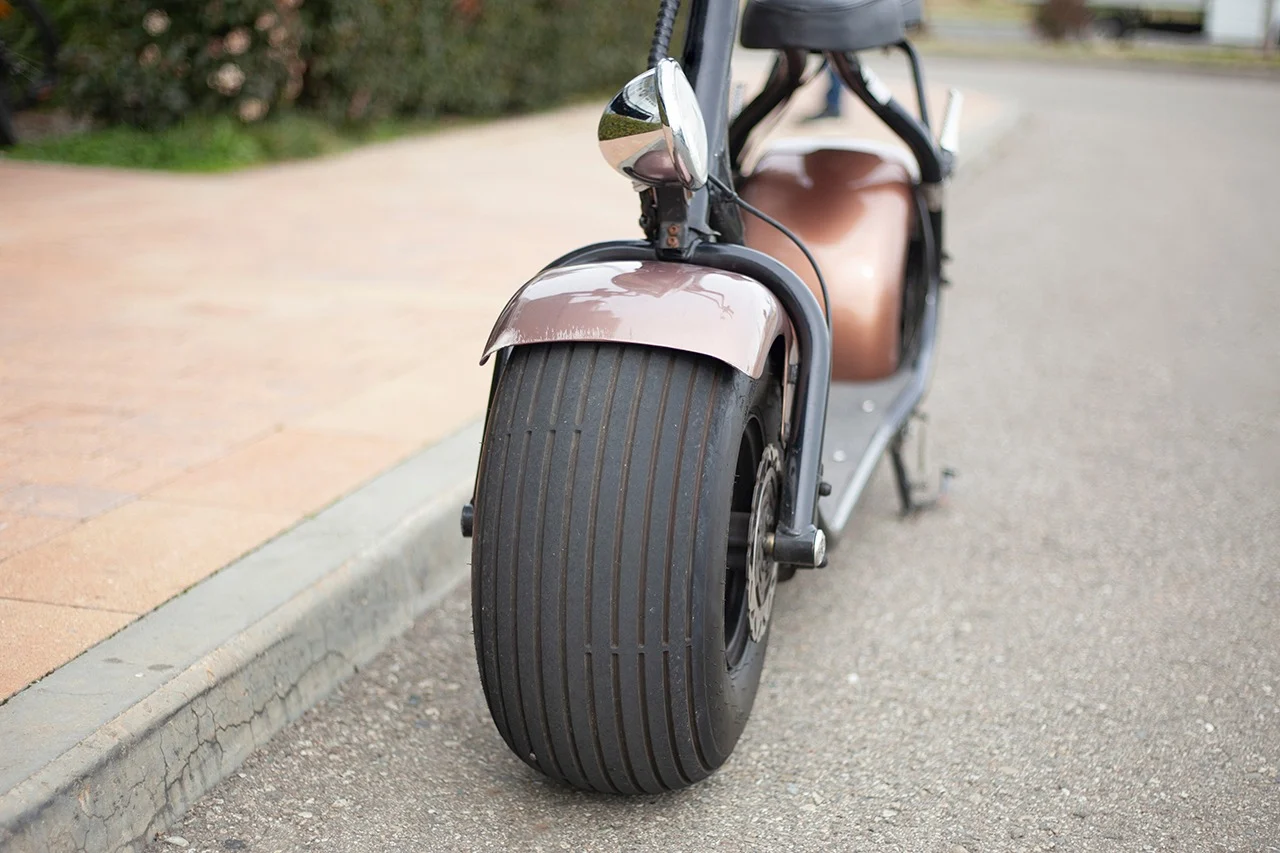 Moto elétrica que não precisa de CNH