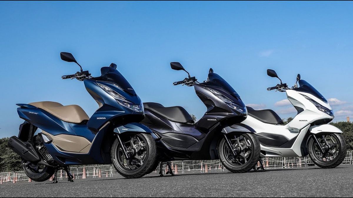 Honda PCX: ficha técnica, preços, e diferentes versões