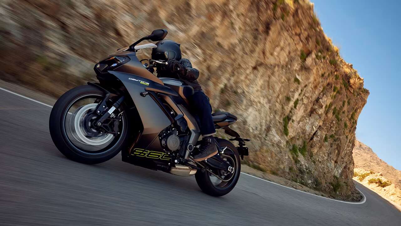 Triumph Daytona 660