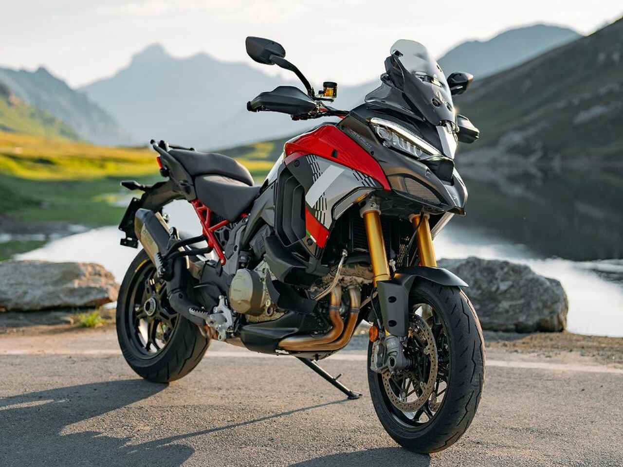 Multistrada V4 2025