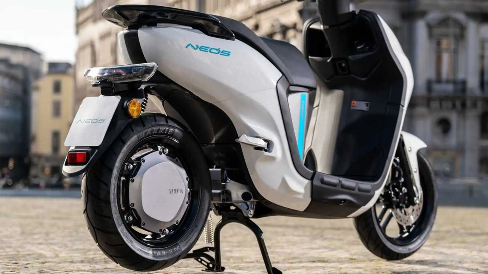 Yamaha Neos