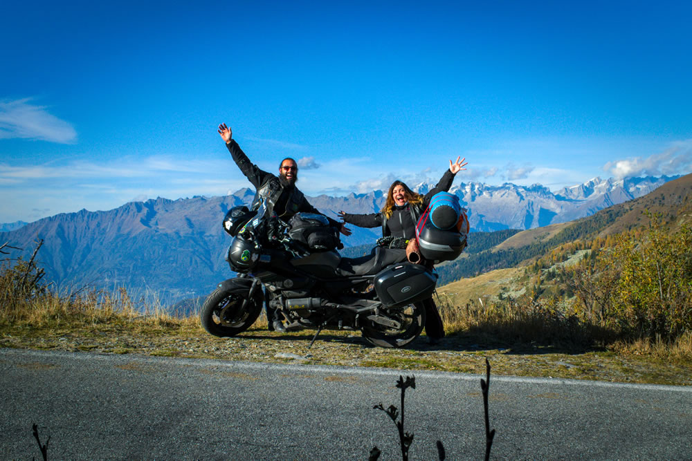 se preparar para uma viagem de moto