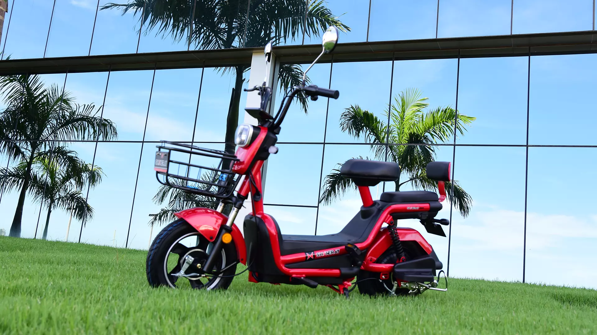 Pode pilotar moto com 17 anos