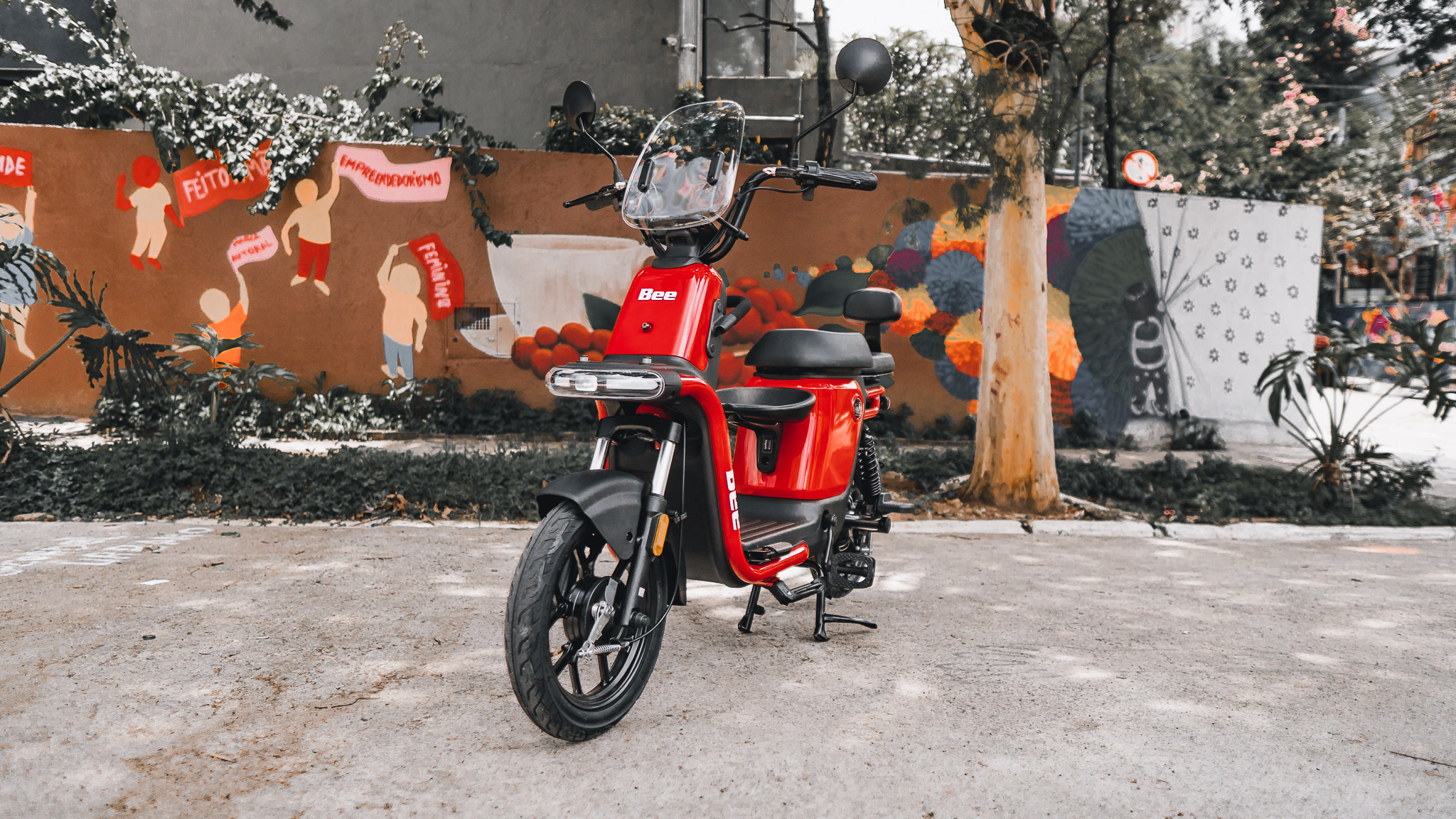 Moto elétrica Bee S1