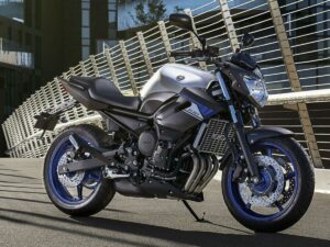 Qual o valor da XJ6 hoje? Existe modelos por menos de R$ 40 mil; veja detalhes