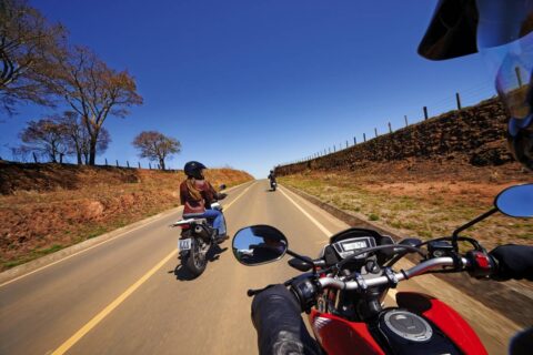 Pode andar na BR com moto 50cc? Descubra!